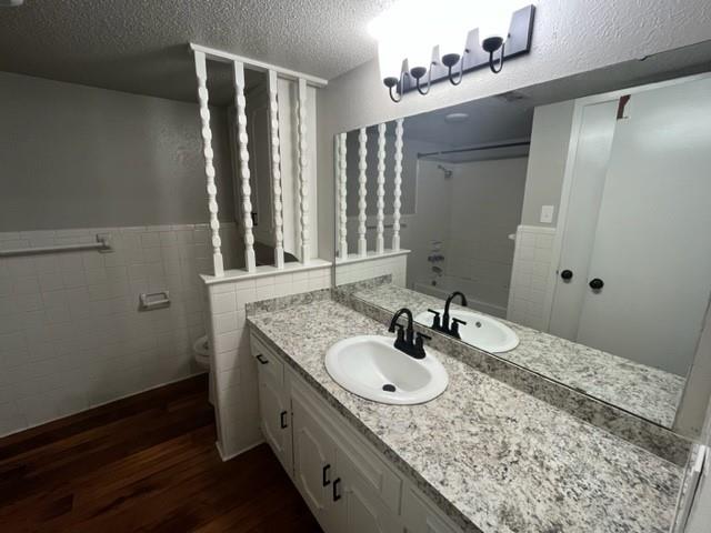 Rolling Hills - Residential Lease