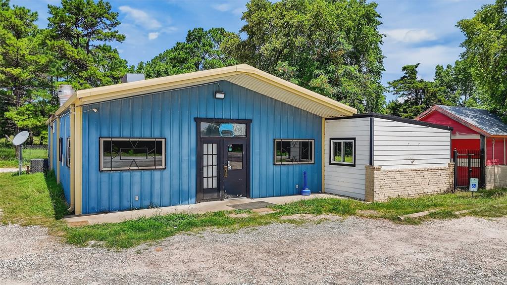 31083 US Highway 377