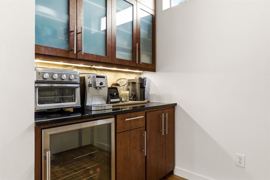 Metro Hawthorne - Residential