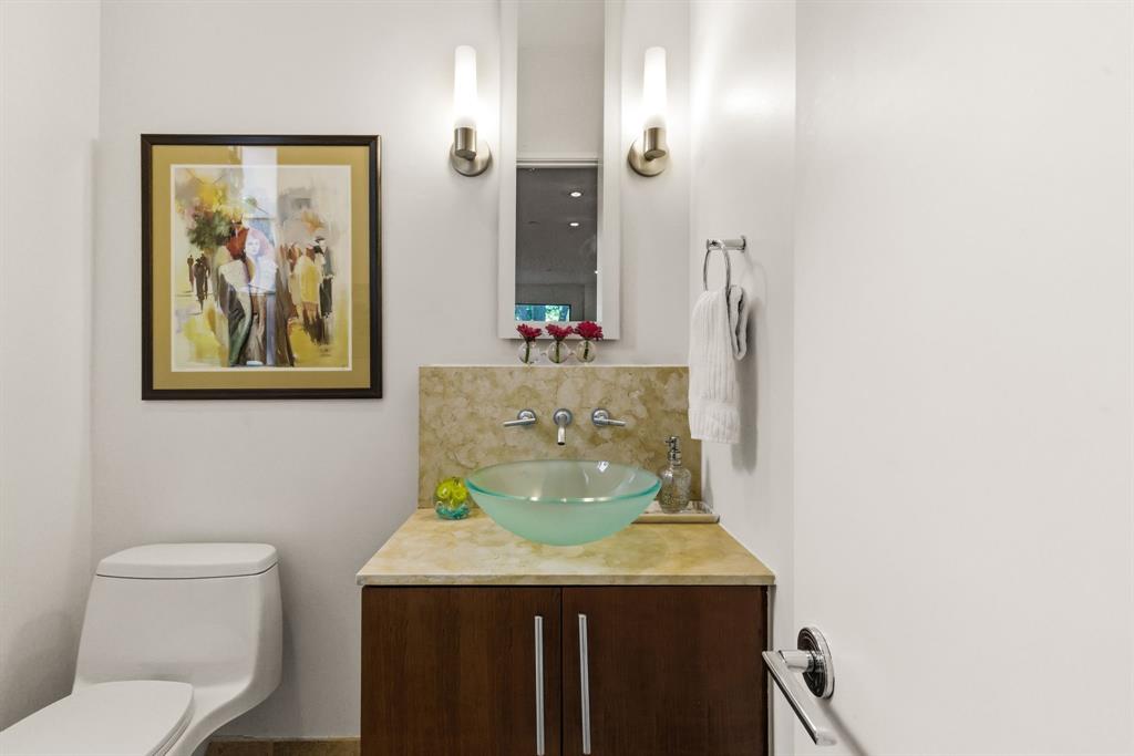 Metro Hawthorne - Residential