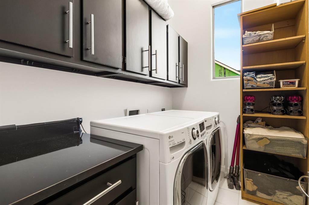 Metro Hawthorne - Residential