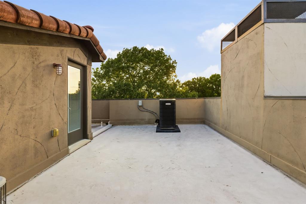 Metro Hawthorne - Residential