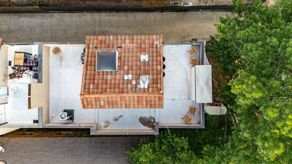 Metro Hawthorne - Residential