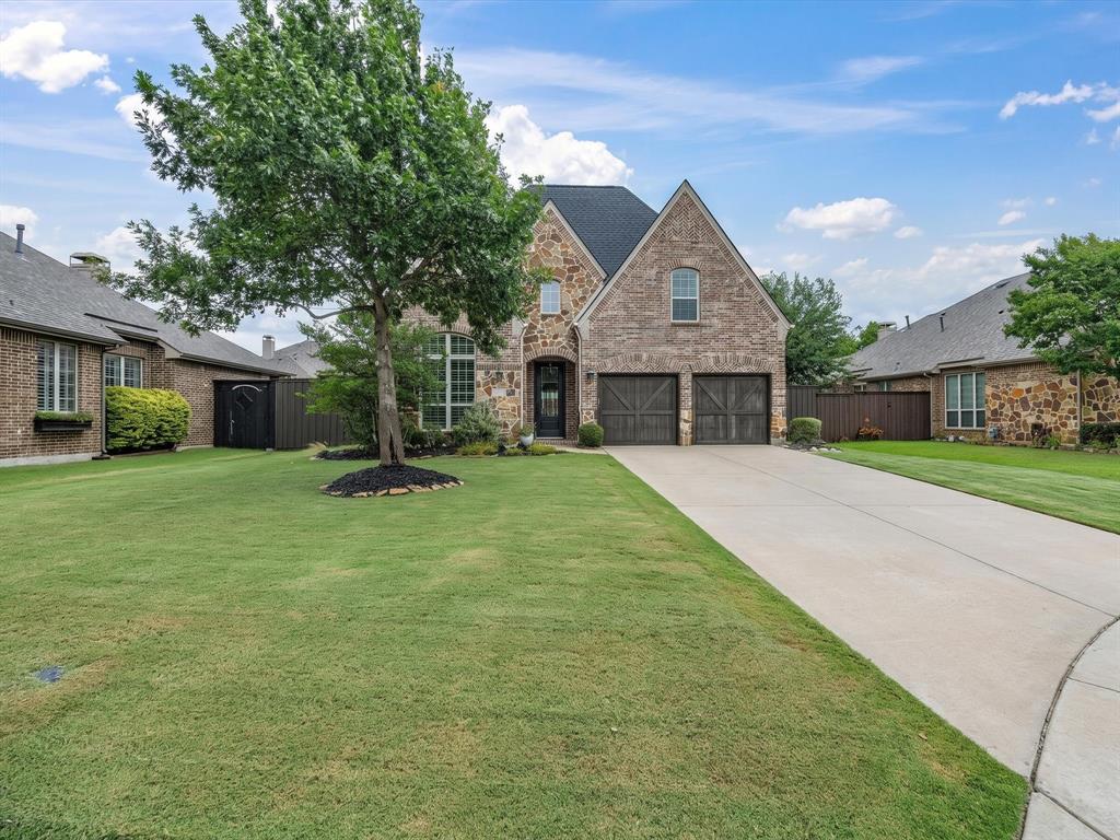 1120 Golden Sunset Court