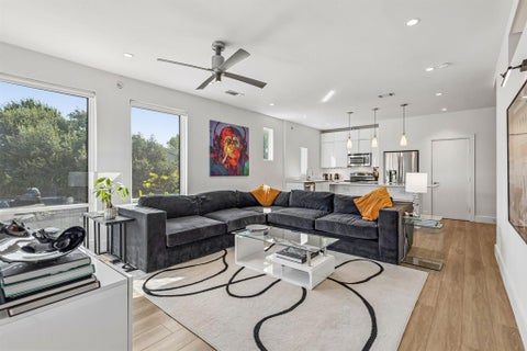 Photo of 4107 Bowser Avenue #102, Dallas, TX 75219 (MLS # 21355356)