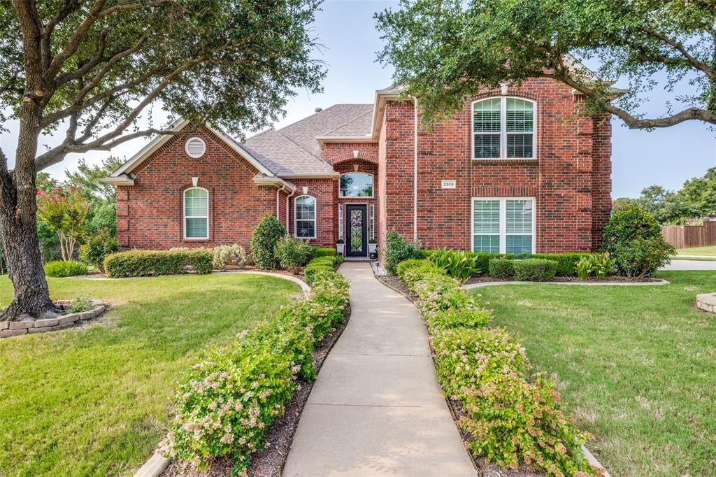 2300 High Pointe Drive