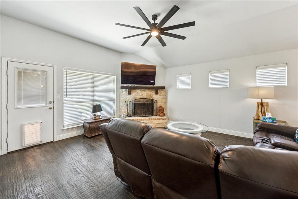 108 Dorothy Court