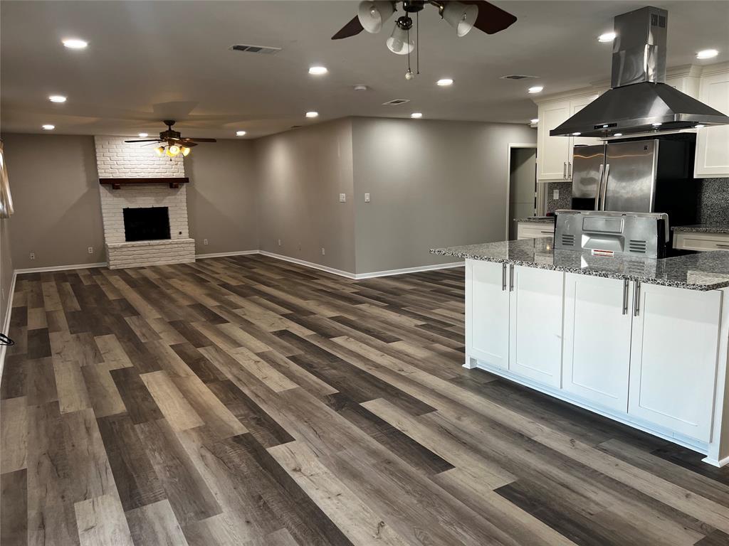 Brentwood Hills - Residential