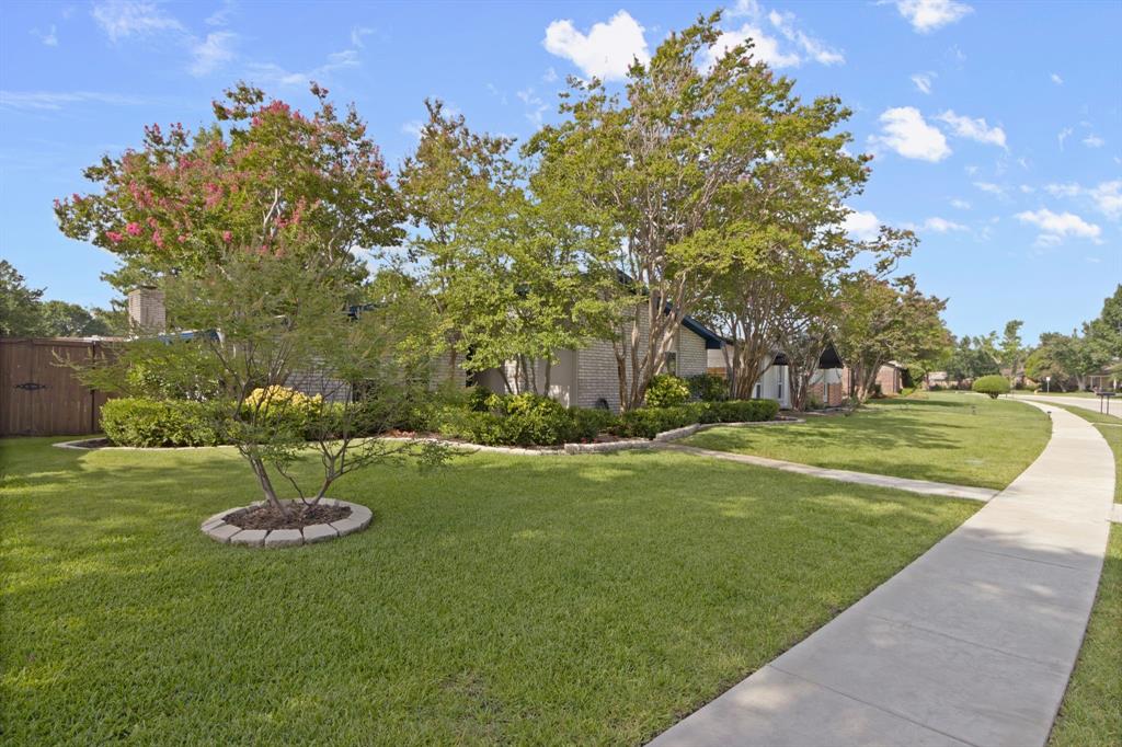 511 Woodhurst Drive