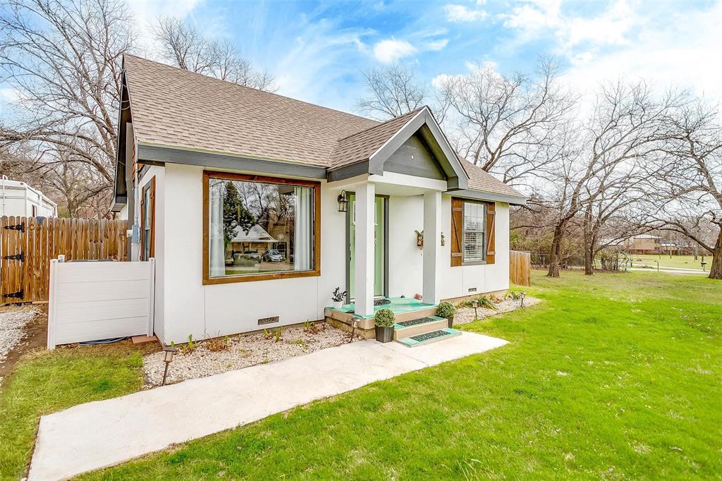 Youngs Ella Lake Worth Add - Residential