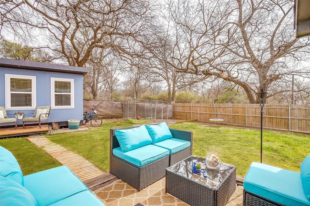 Youngs Ella Lake Worth Add - Residential