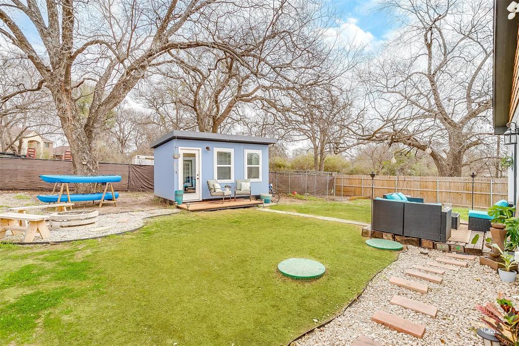 Youngs Ella Lake Worth Add - Residential