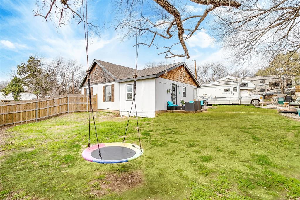 Youngs Ella Lake Worth Add - Residential