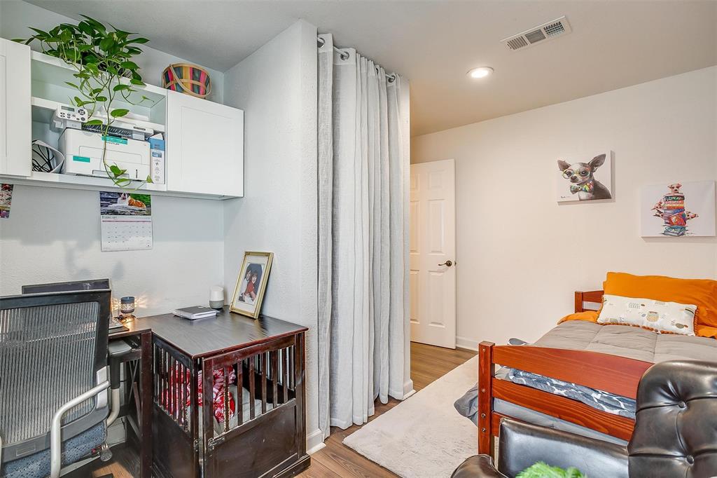 Youngs Ella Lake Worth Add - Residential