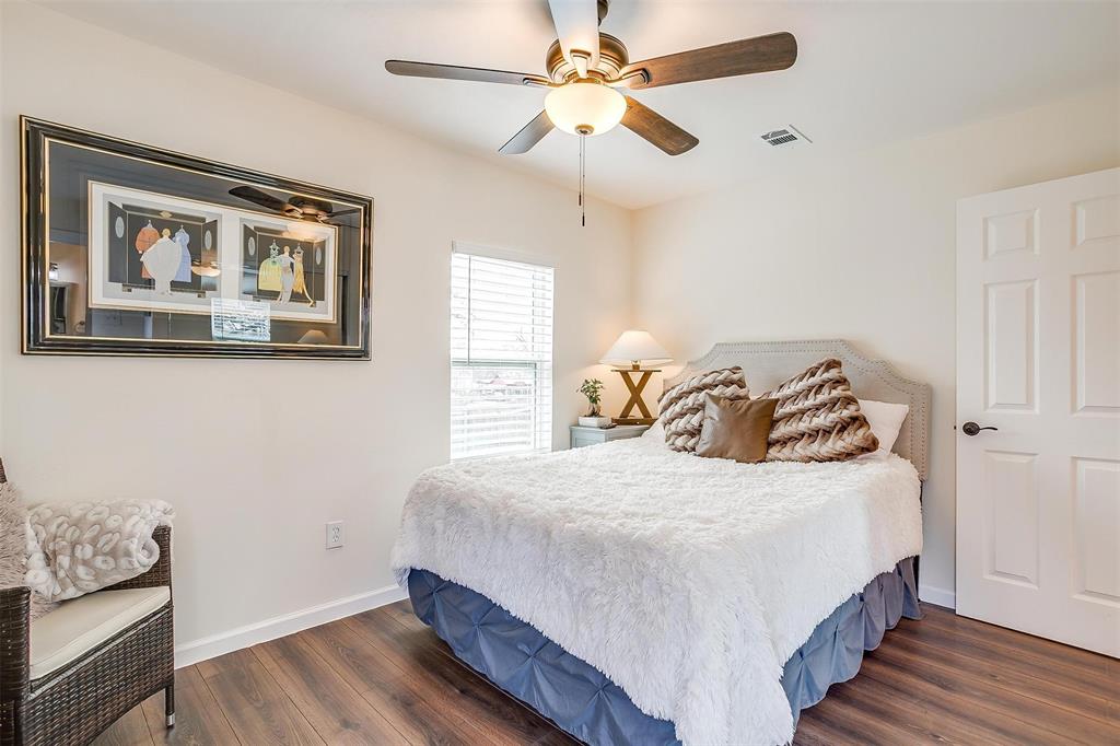 Youngs Ella Lake Worth Add - Residential