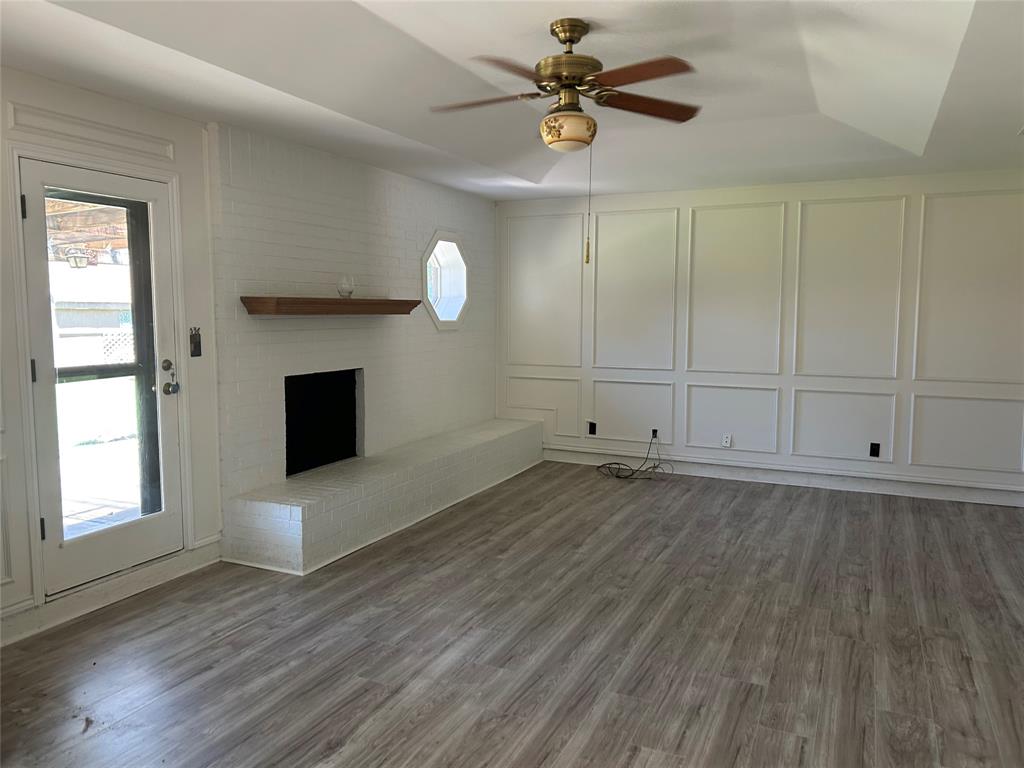 1409 Circle Lane