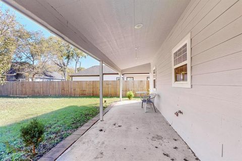 A home in Waxahachie