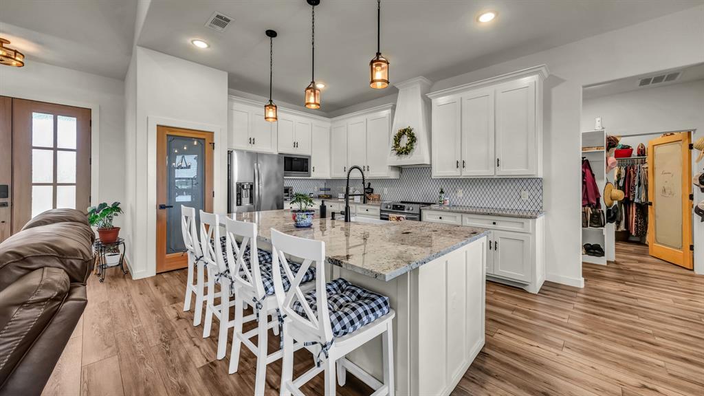 1401 County Road 1470