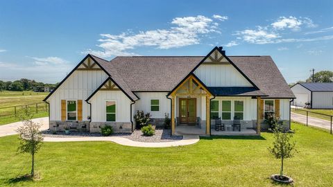 1401 County Road 1470 Chico TX 76431