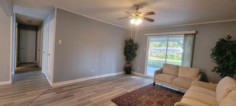 Tiny photo for 914 Shorehaven Drive, Garland, TX 75040 (MLS # 21101708)