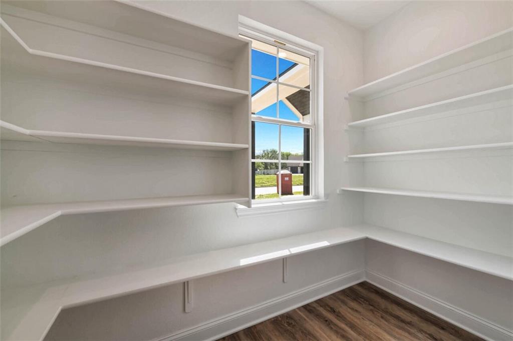 Fox Run - Residential