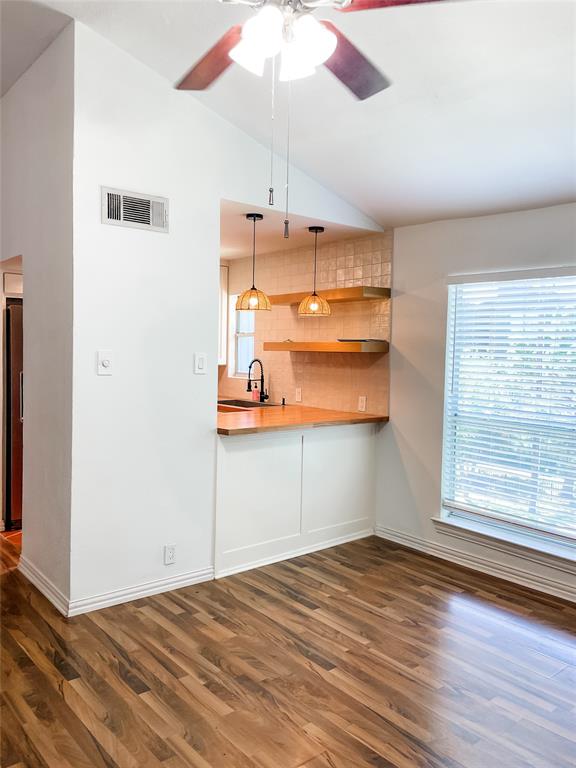 Oak Lawn - Residential