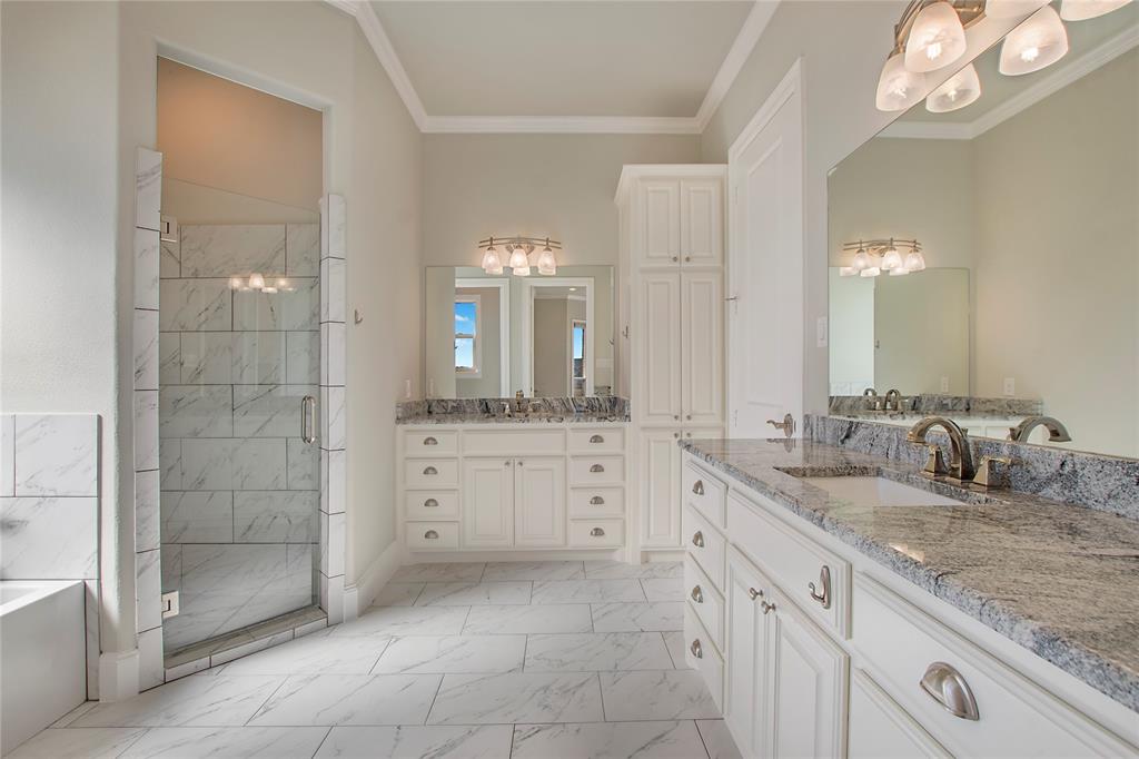 Moores Lake Estates Ph 1 - Residential