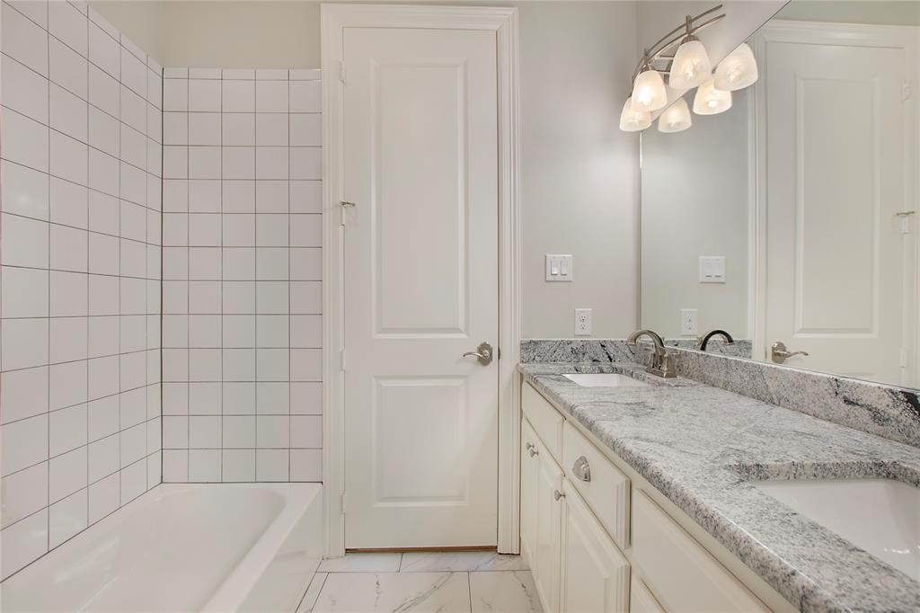 Moores Lake Estates Ph 1 - Residential