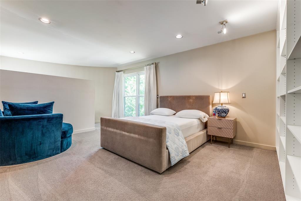 4134 Travis Street Condos - Residential