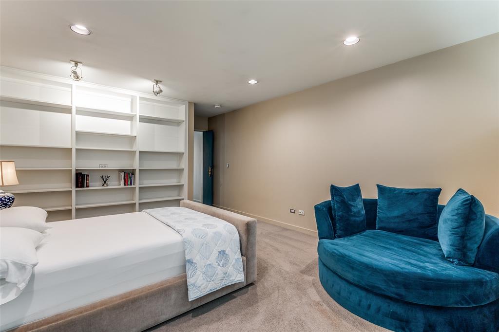 4134 Travis Street Condos - Residential