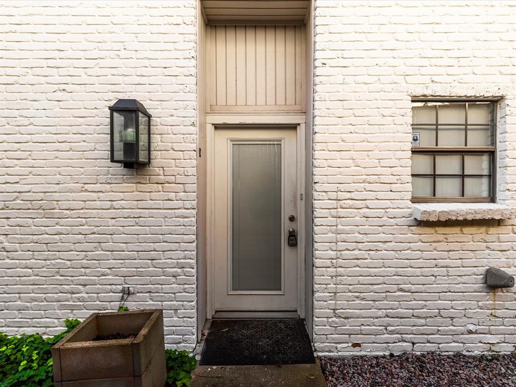 4110 Travis Condos - Residential