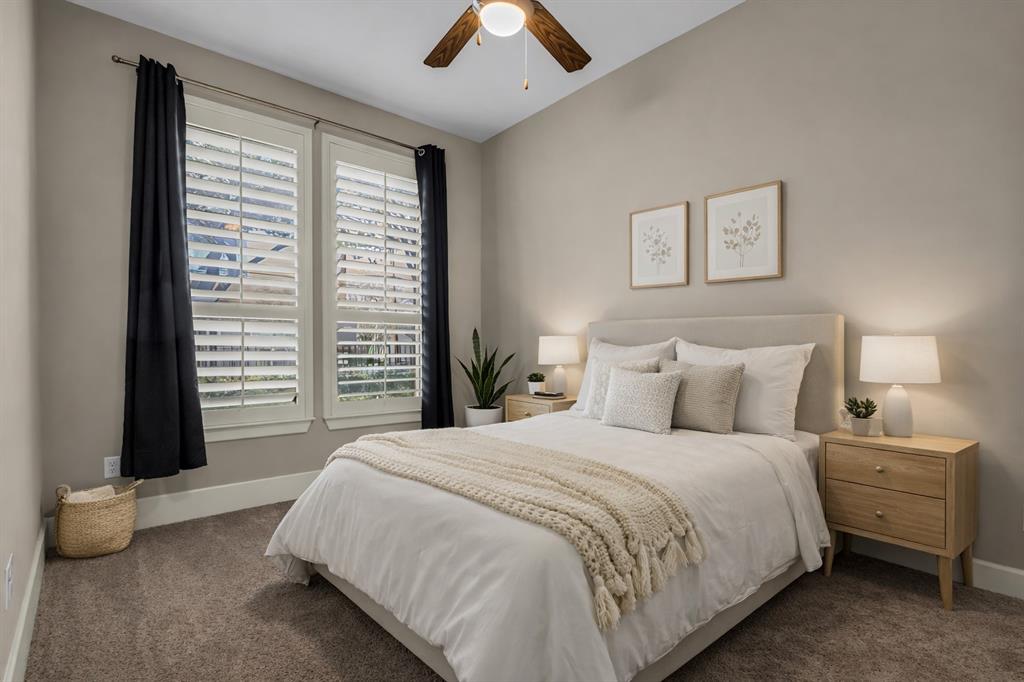 Shelby Court Oaklawn Condos - Residential