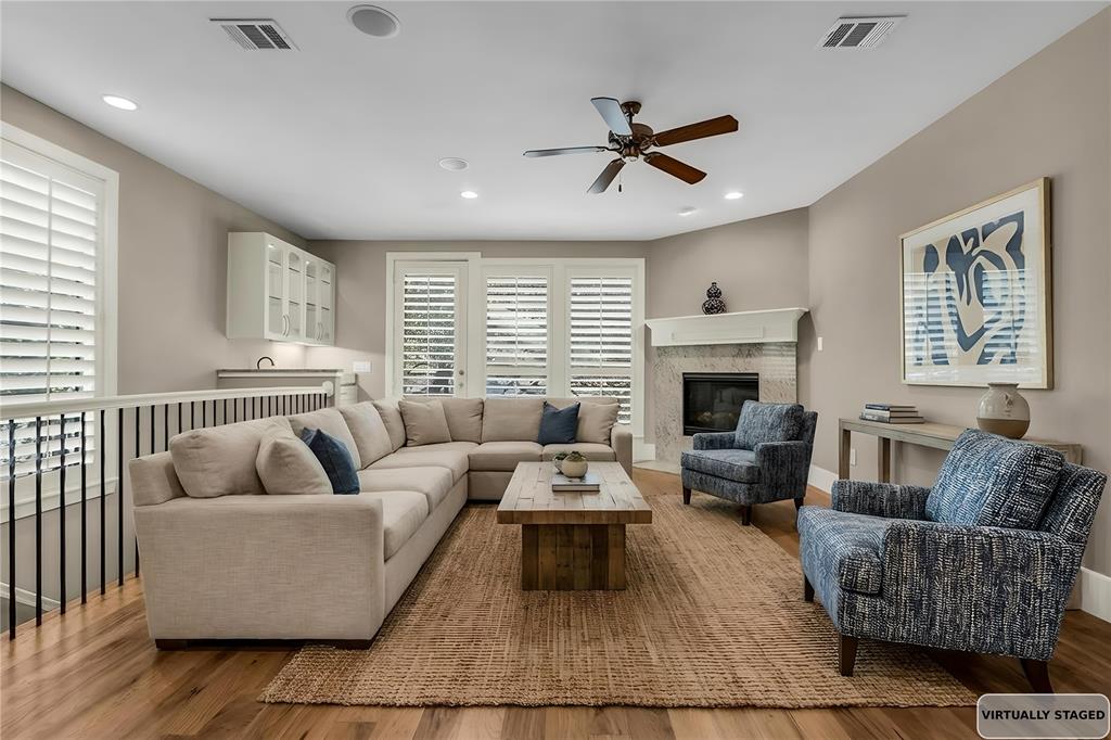 Shelby Court Oaklawn Condos - Residential