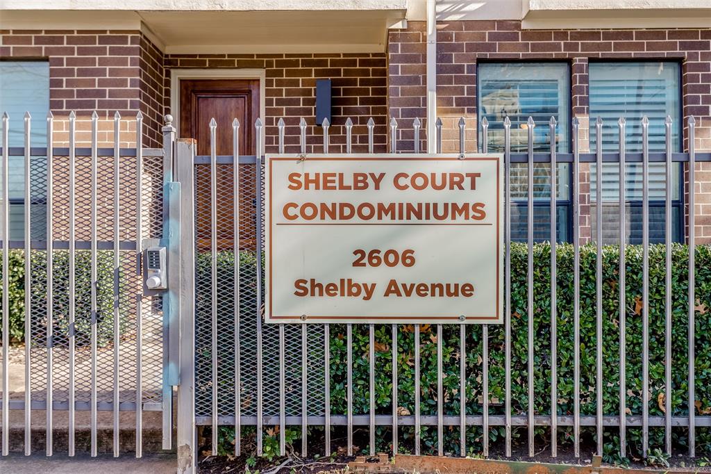 Shelby Court Oaklawn Condos - Residential