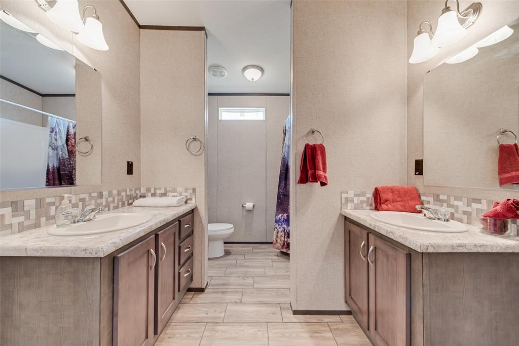 Pelican Bay Tenth Filing - Residential