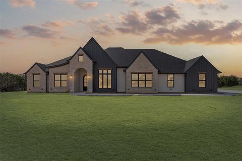 7103 Heathington Court Granbury TX 76049