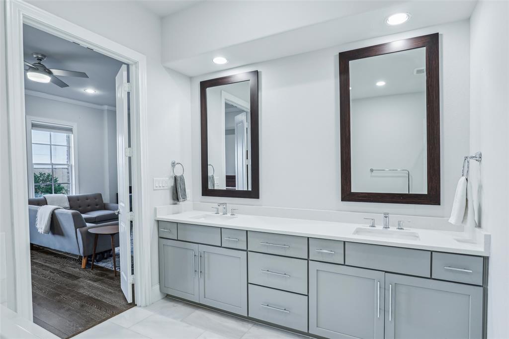 Amli Las Colinas Urban Center - Residential