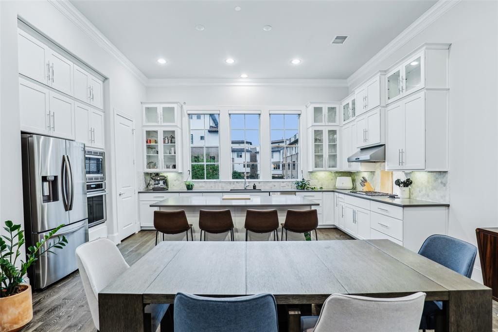 Amli Las Colinas Urban Center - Residential