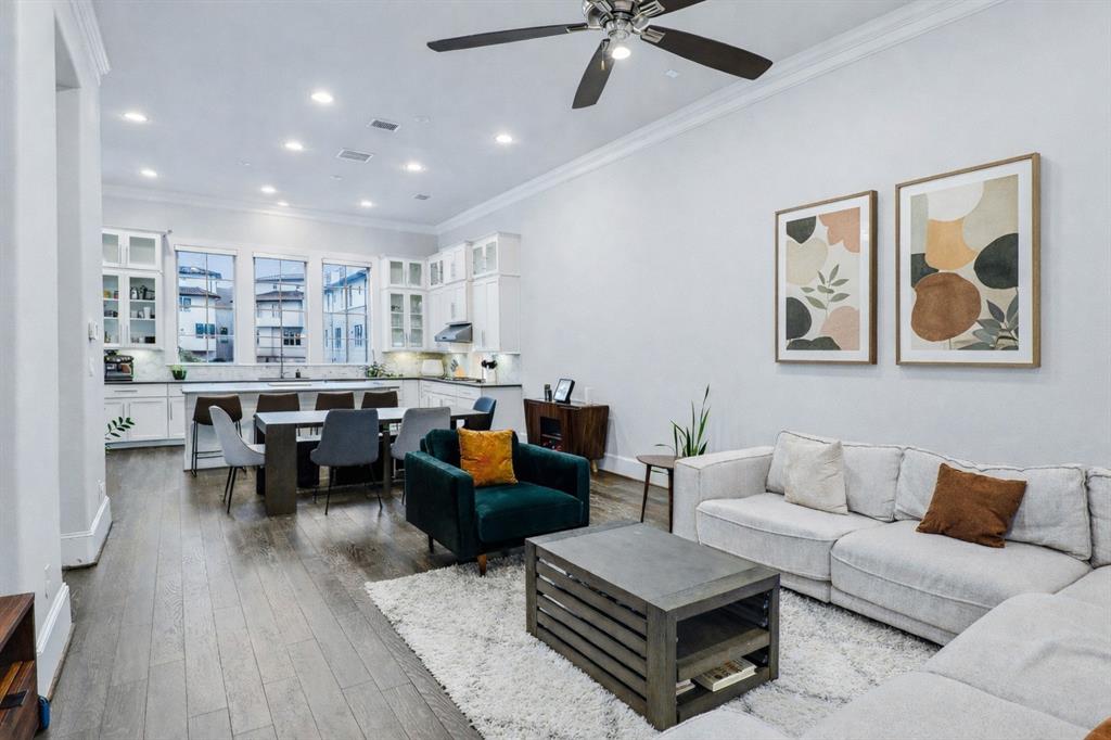 Amli Las Colinas Urban Center - Residential