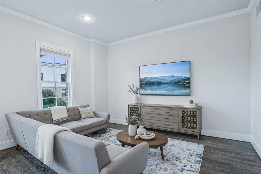 Amli Las Colinas Urban Center - Residential