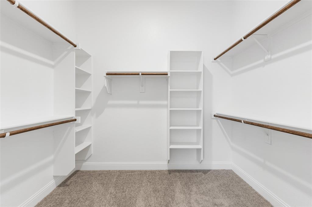 Sheppards Place Ph 1 - Residential Lease