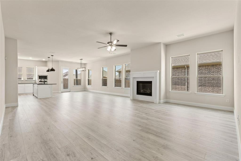 Sheppards Place Ph 1 - Residential Lease