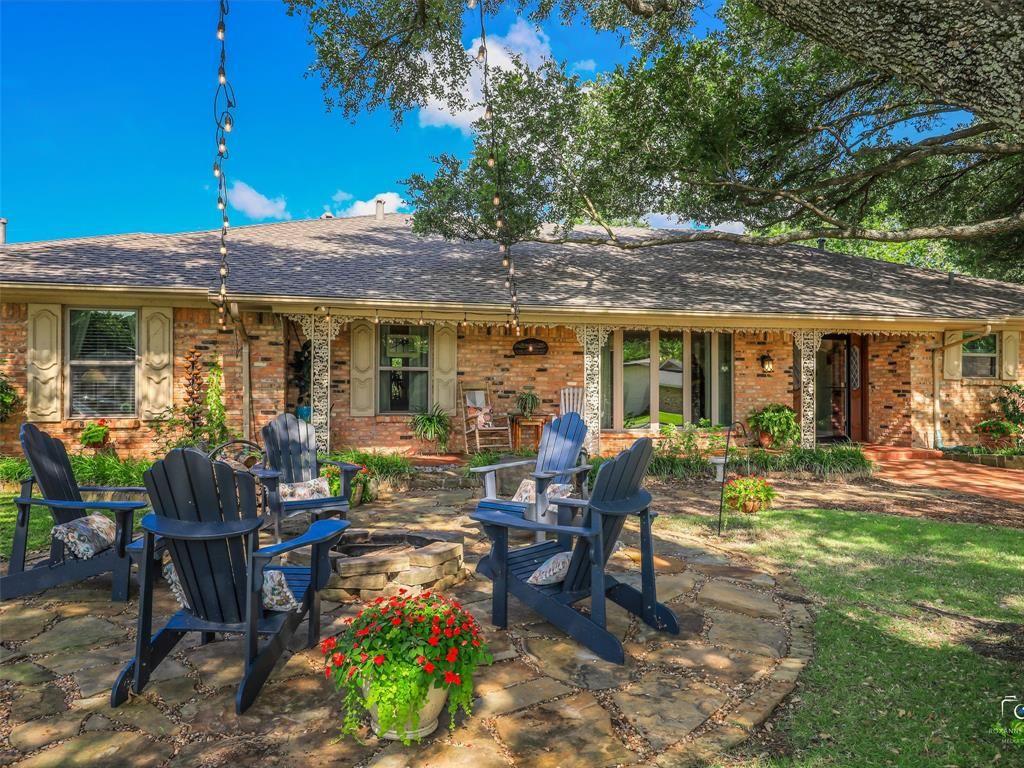 Photo of 2513 Brookhaven Drive, Denison, TX 75020 (MLS # 21302311)
