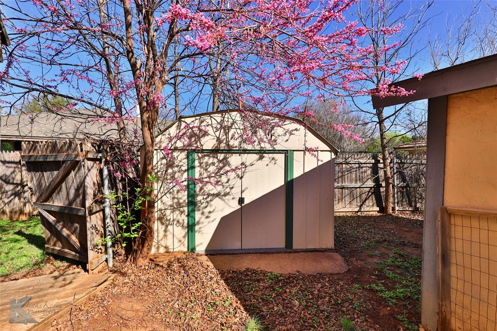 Woodlake - Residential