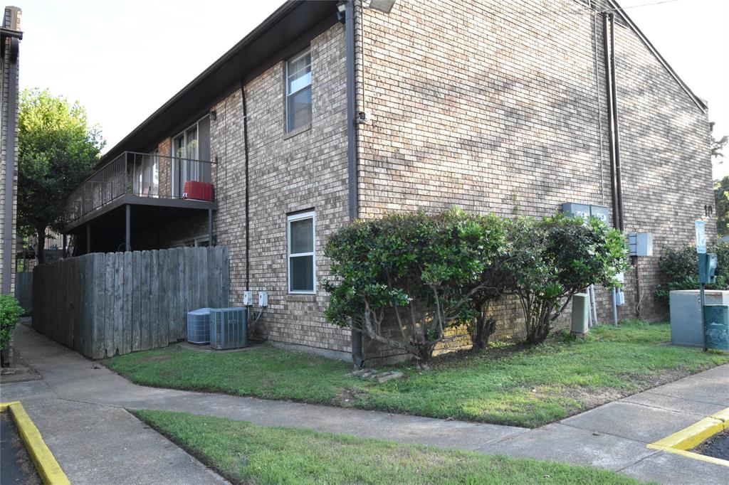 East Kings Court - Residential