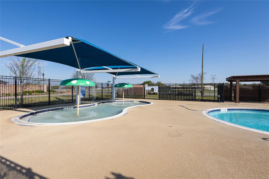 Hawthorne Meadows - Residential