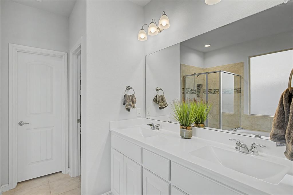 Hawthorne Meadows - Residential