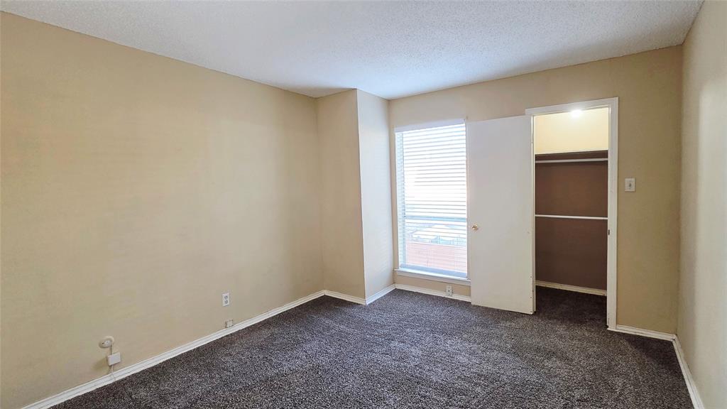 Richardson Life Style Twnhms - Residential