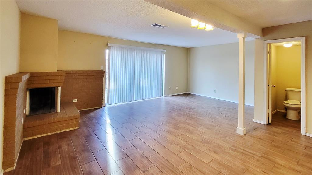 Richardson Life Style Twnhms - Residential