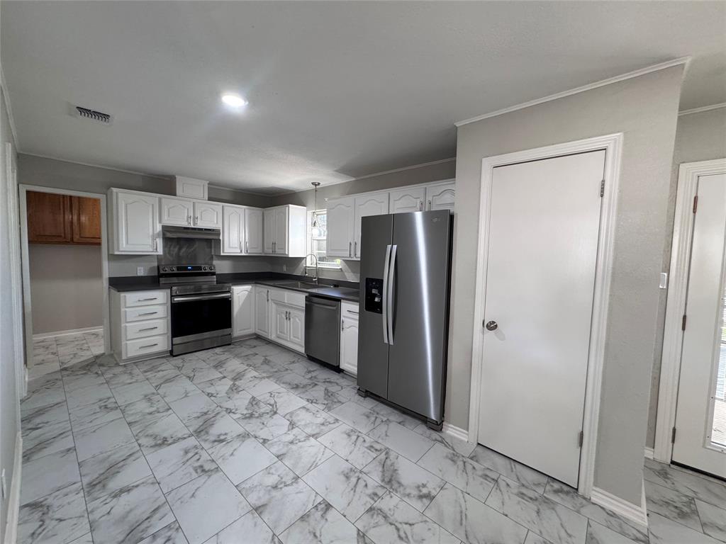 Lakeview Place - Residential